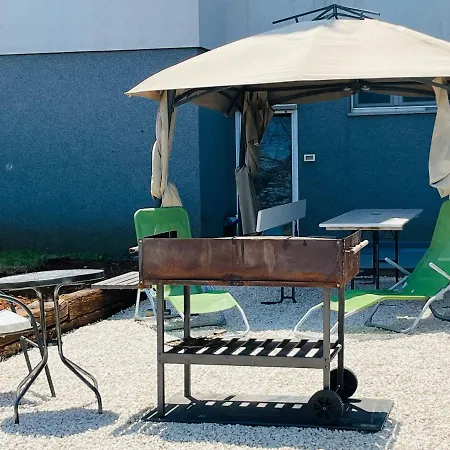 Marta Apartament Pula