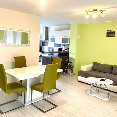 Marta Apartament Pula