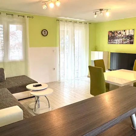 Apartament Marta *